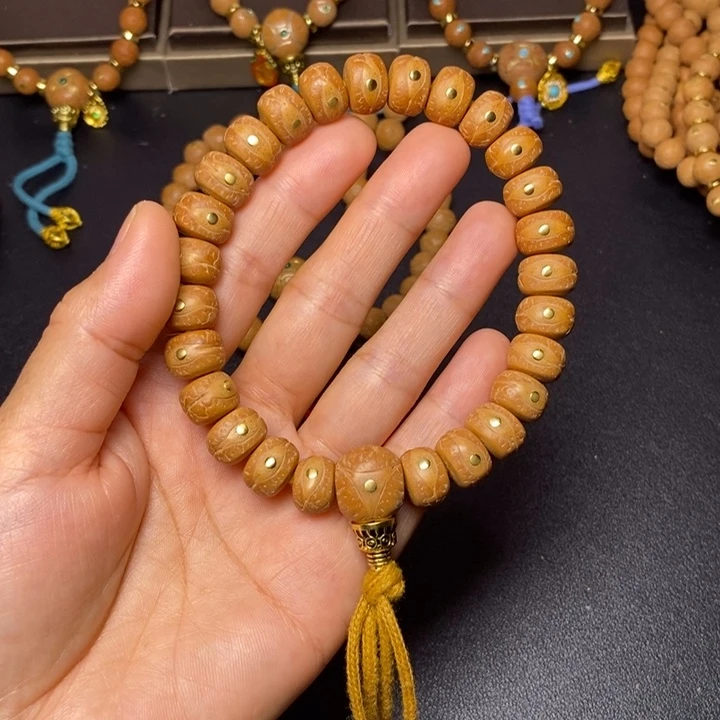 手串凤眼菩提13左右凤眼菩提手持