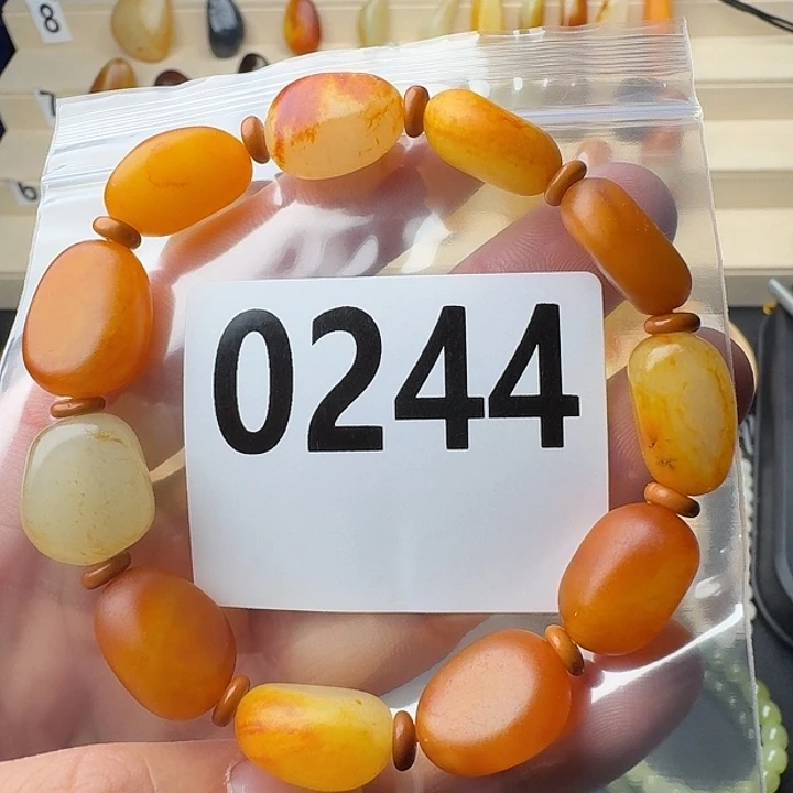 和田玉未镶嵌手串