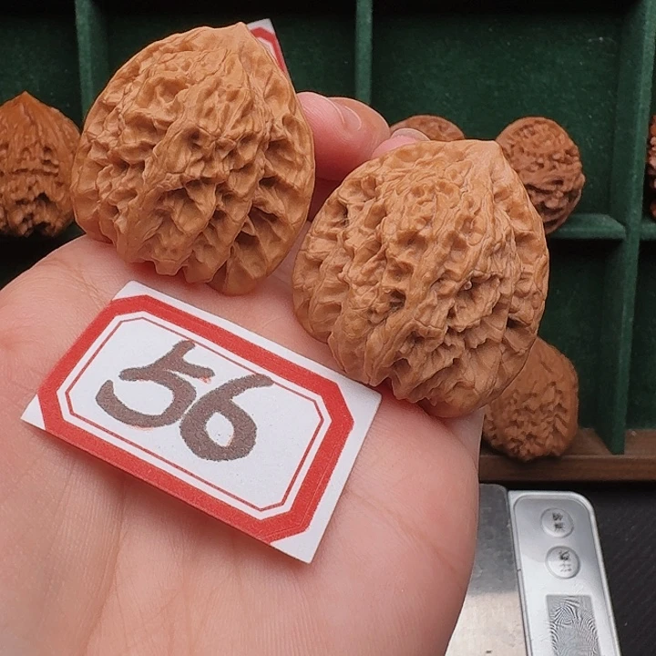 吊坠文玩核桃全品38尺现在