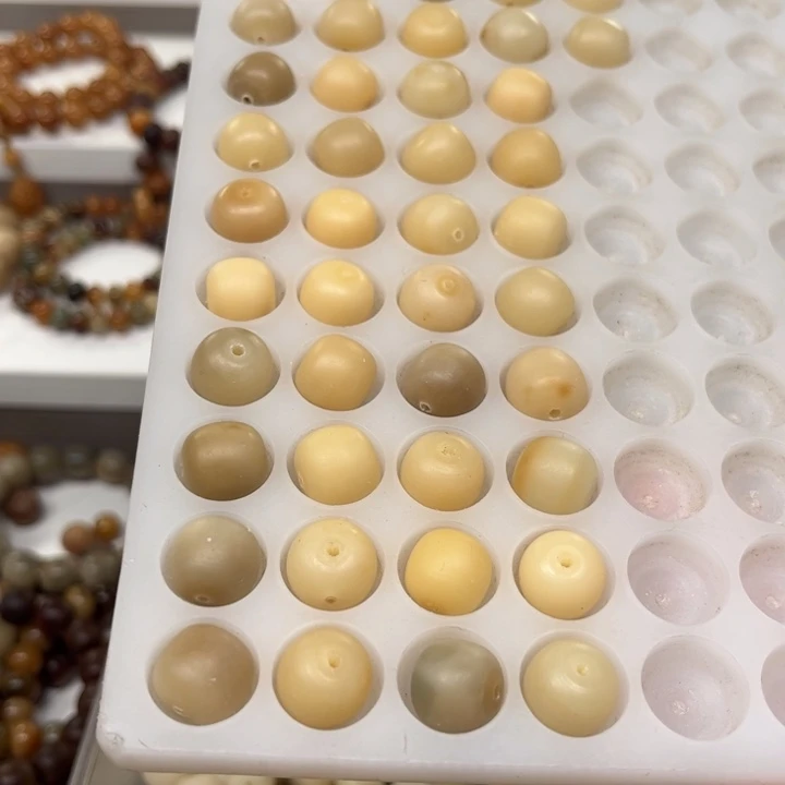 白玉菩提吊坠L**y原生态桶珠一份42颗