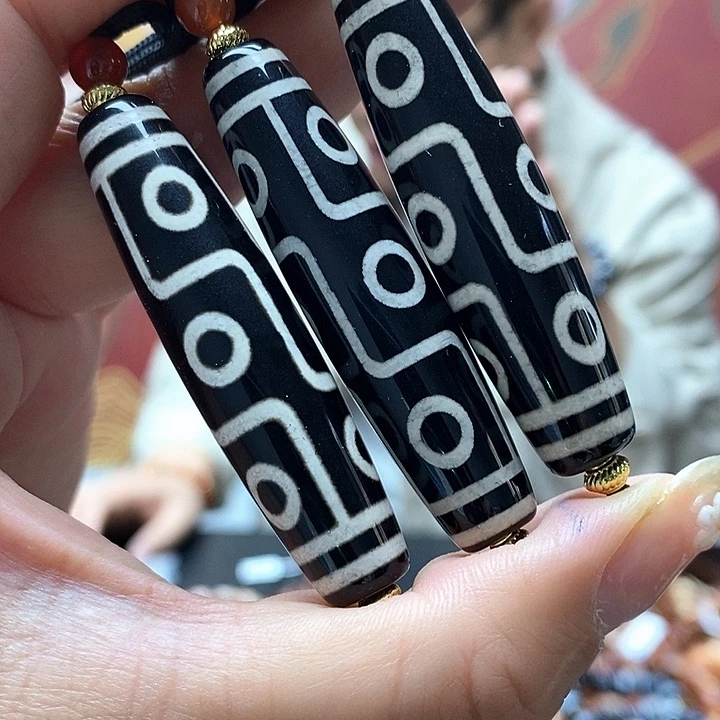 玛瑙/玉髓颈饰合金多样性发其一