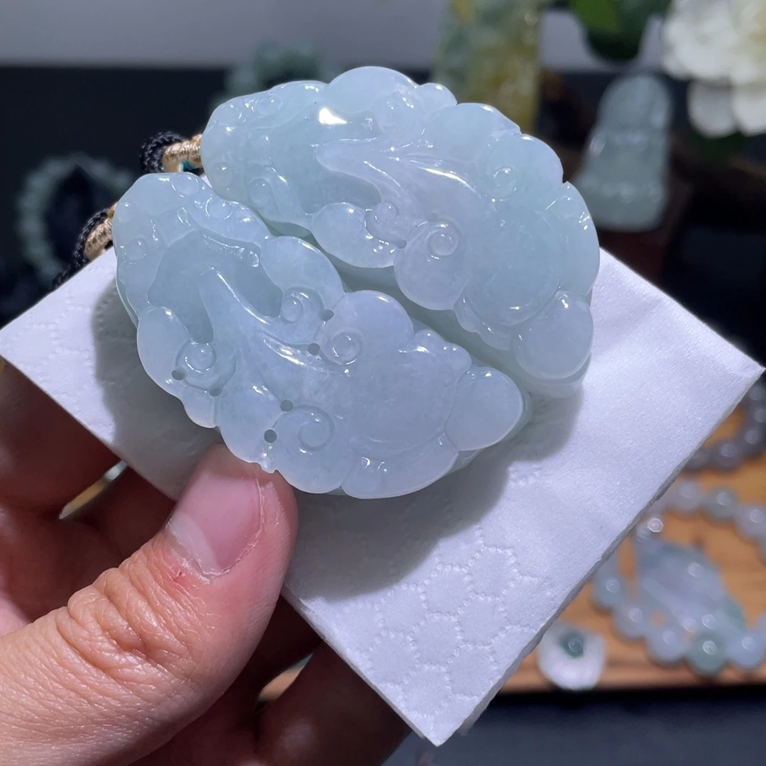 定制翡翠未镶嵌吊坠