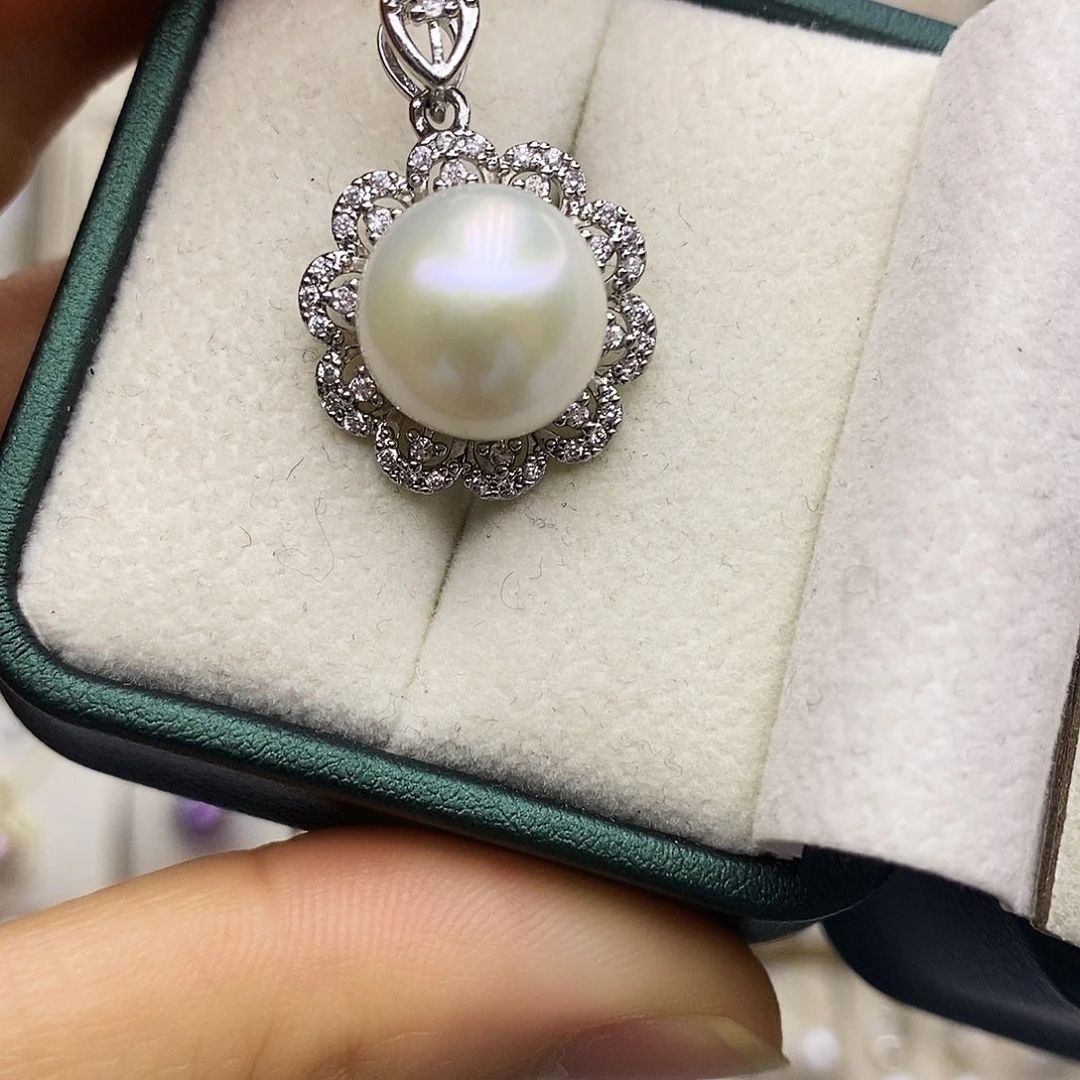 淡水珍珠颈饰合金