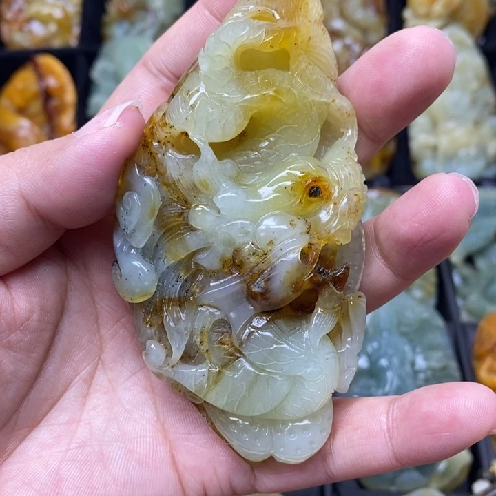 蛇纹石玉手把未镶嵌