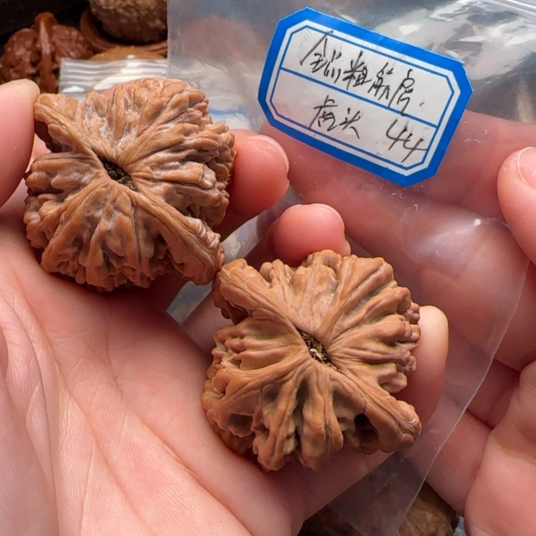 文玩核桃把件崔*山发发发