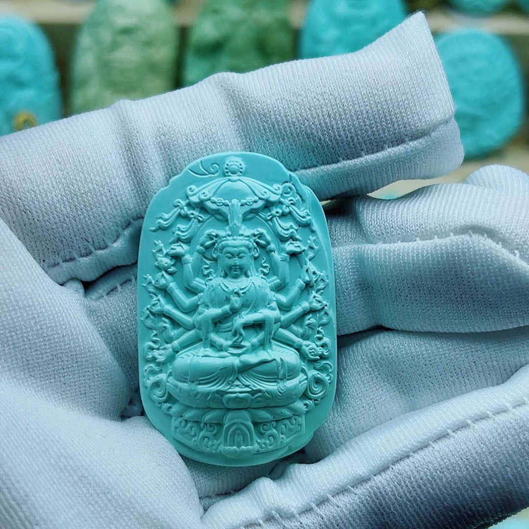 绿松石未镶嵌珠宝奇石