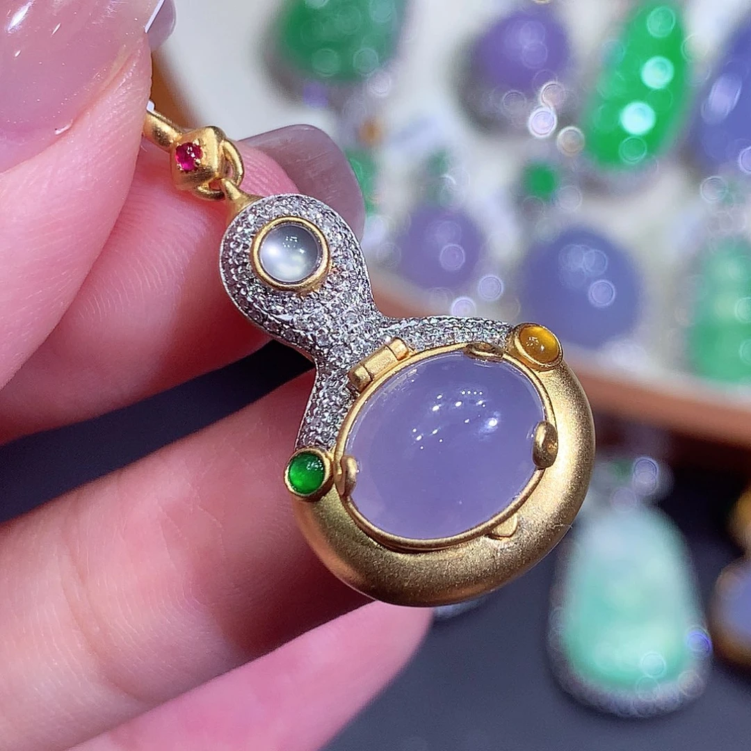 翡翠18K金镶嵌吊坠(不含链)