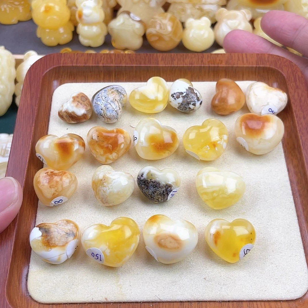 琥珀裸石未镶嵌夜*蜜蜡