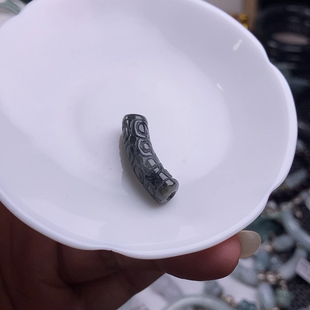 翡翠未镶嵌吊坠(赠链)P****）