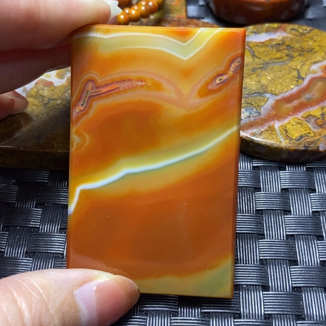 玛瑙/玉髓挂件未镶嵌