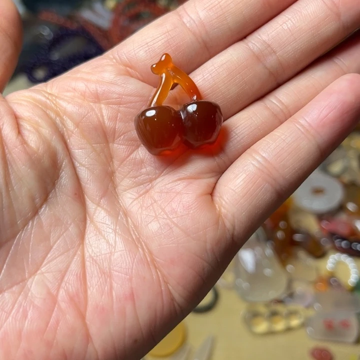 阿***育未镶嵌玛瑙/玉髓珠宝奇石