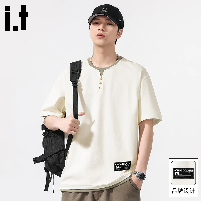 it: CHOCOOLATE假两件V领短袖日系复古宽松休闲拼接高级感男士T恤