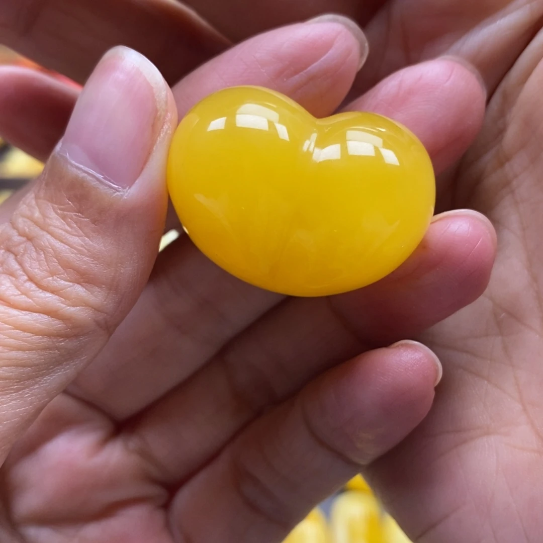 琥珀未镶嵌裸石蜜蜡