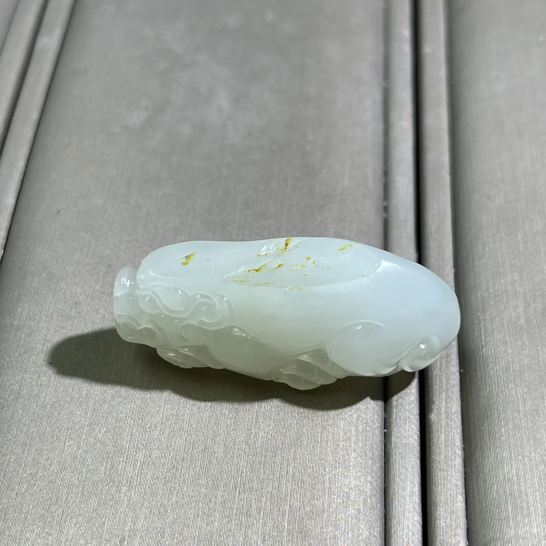 天然和田玉新疆白玉貔貅独籽吊坠挂件一物一证细腻手工