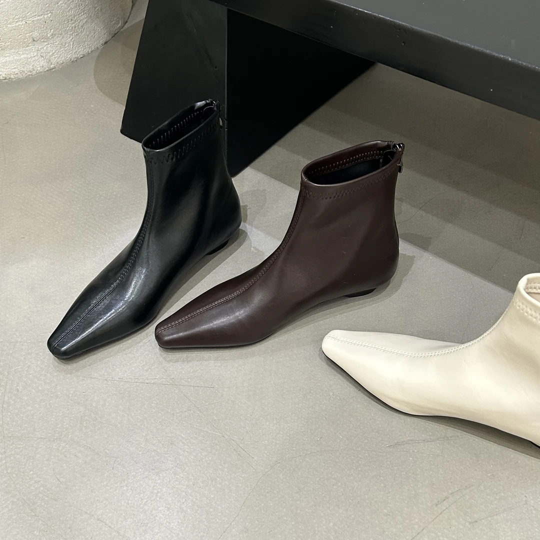 韩版尖头法式裸靴平底马丁靴女靴子秋冬新款复古瘦瘦踝靴加绒短靴