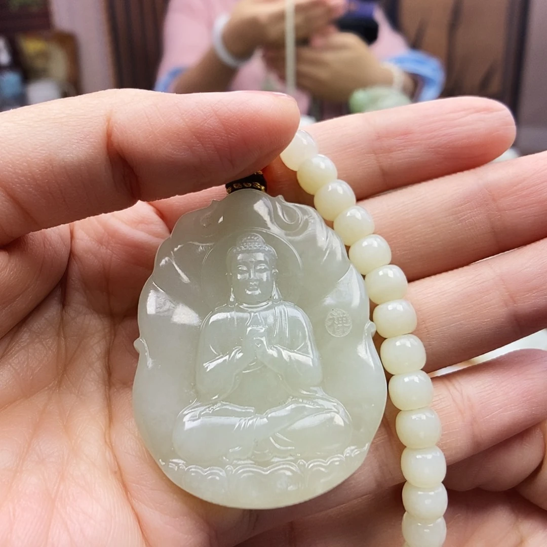 颈饰未镶嵌和田玉