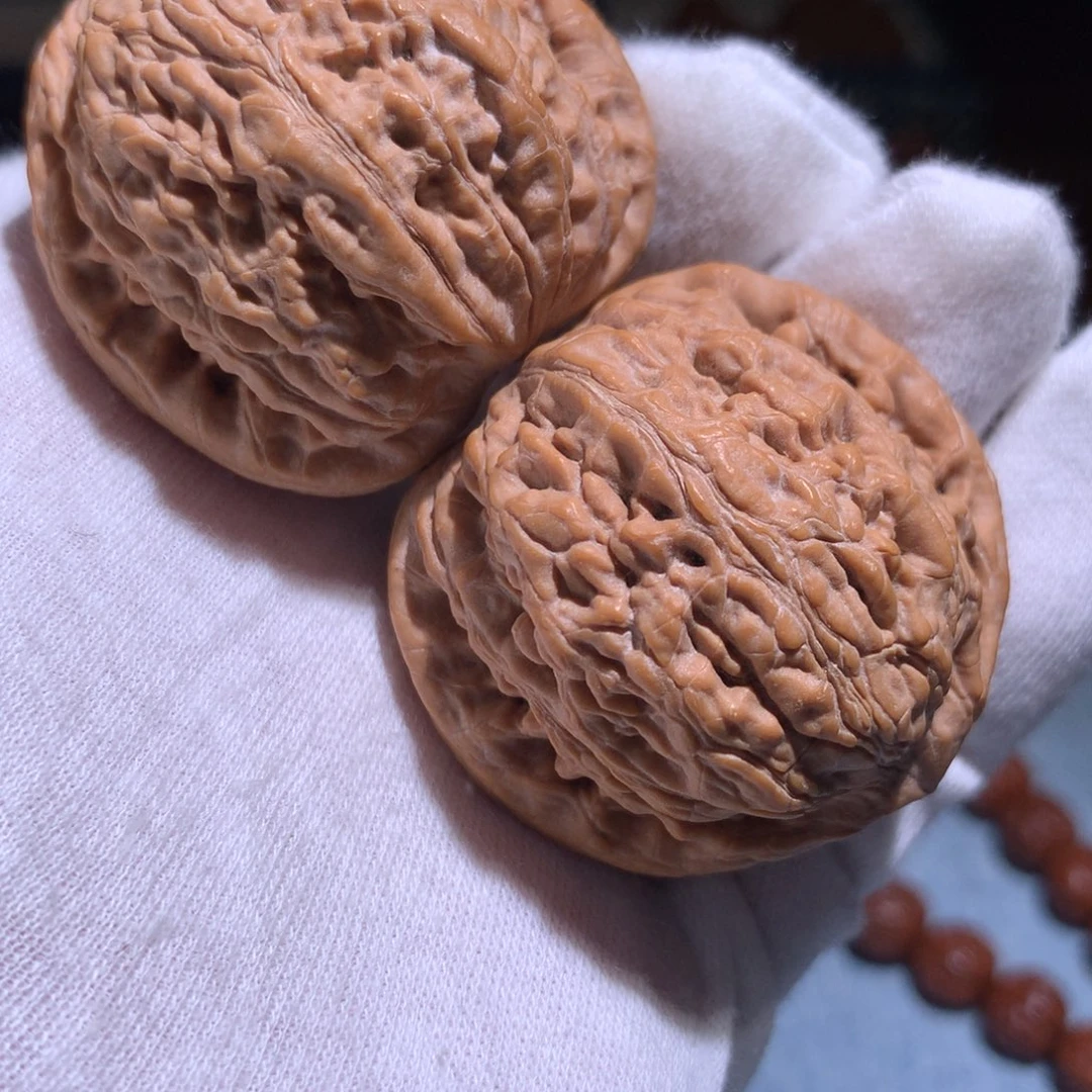 文玩核桃把件戒*粗筋御尊王