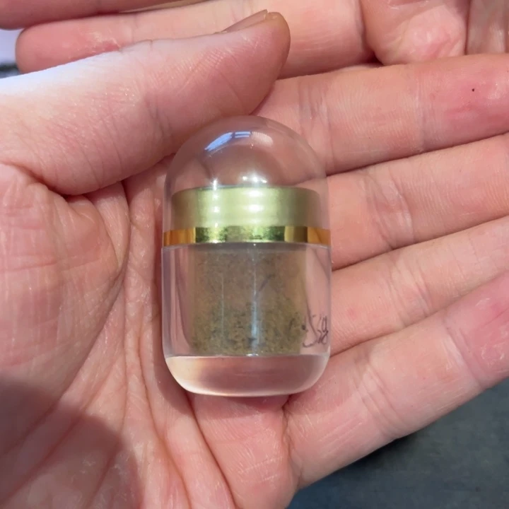 沉香吊坠越南富森红土0.53g