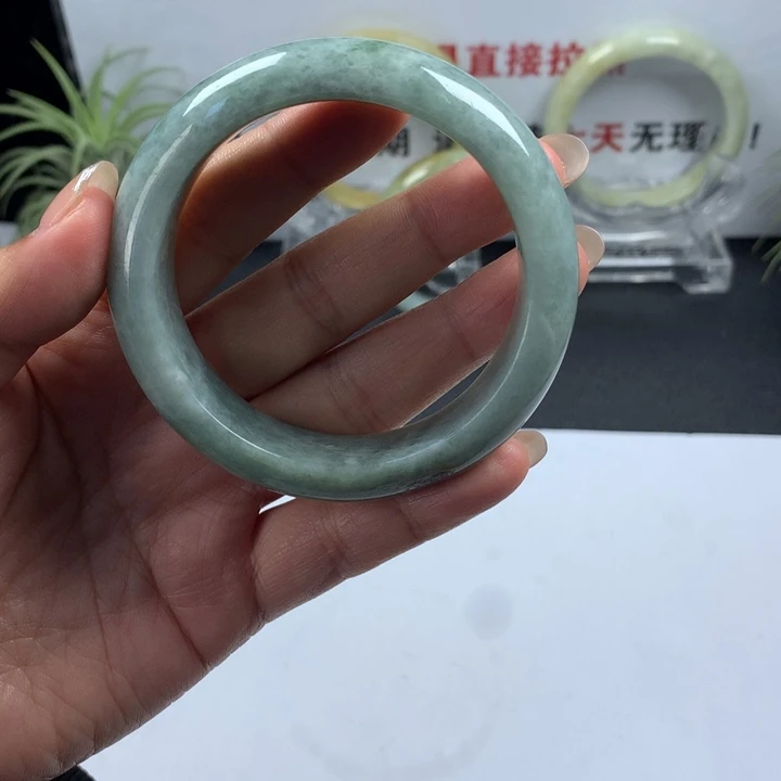 未镶嵌手镯翡翠99