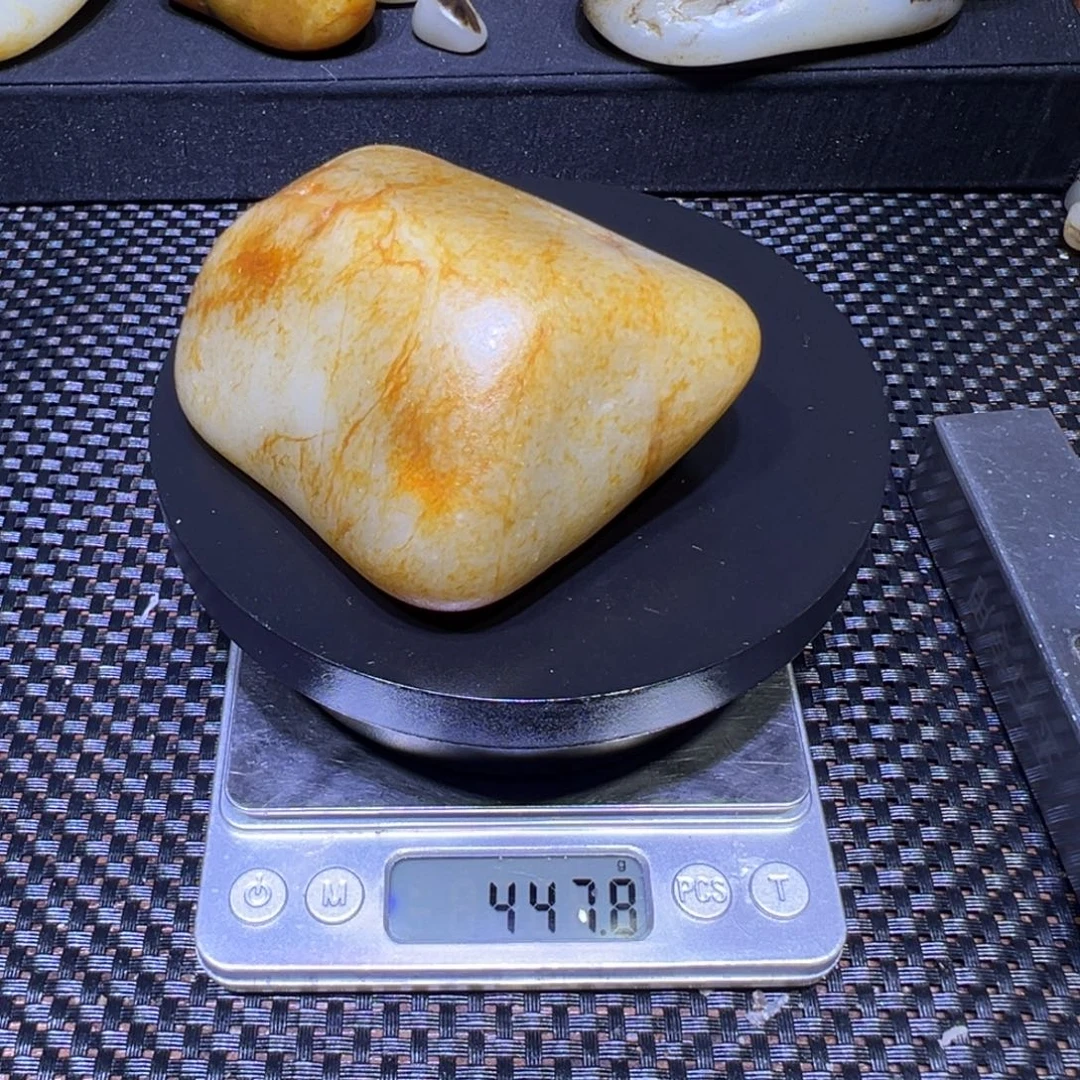 和田玉（子料）未镶嵌吊坠(不含链)447克