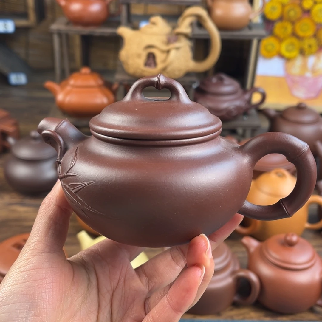 紫砂茶壶手工制作工艺精湛