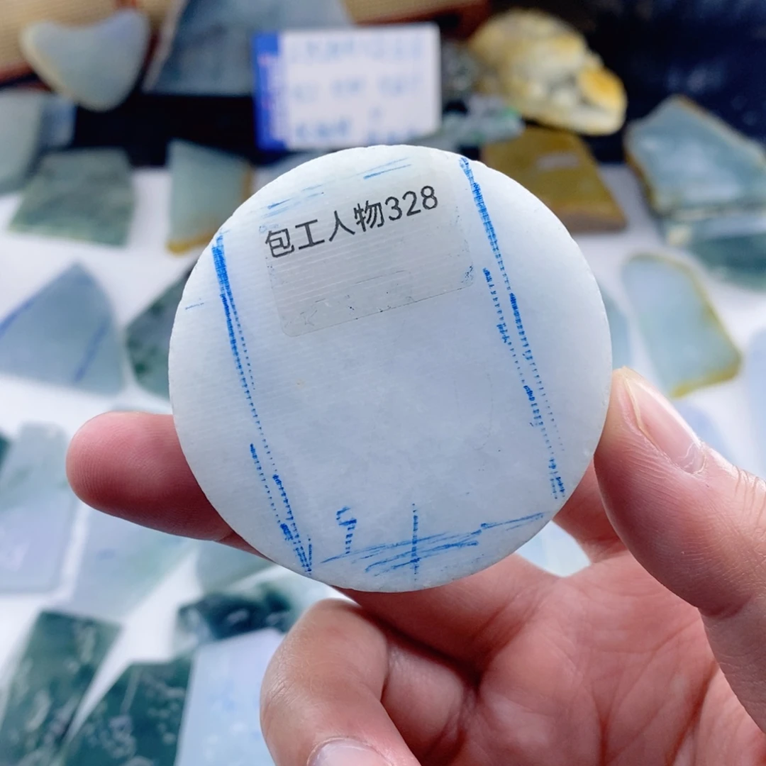 定制翡翠未镶嵌翡翠包工包料