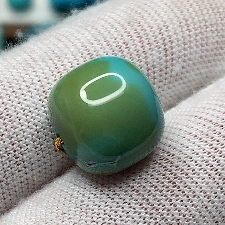 绿松石未镶嵌天然原矿 地大质检13.1×12.1mm