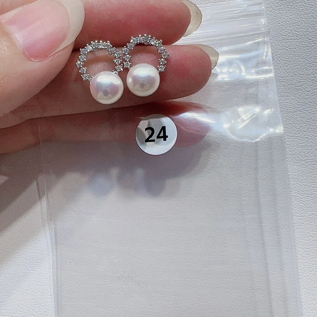 银S925镶嵌耳饰淡水珍珠