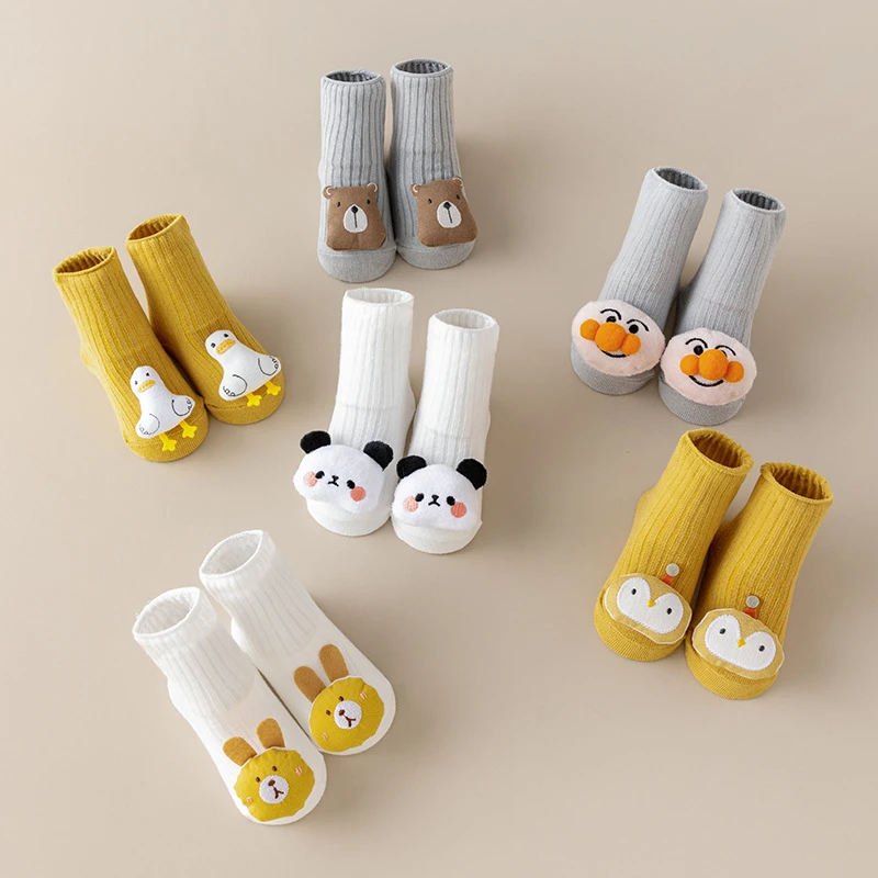 新生婴儿袜子春秋宝宝卡通防滑公仔可爱超萌中筒地板学步袜套1岁F