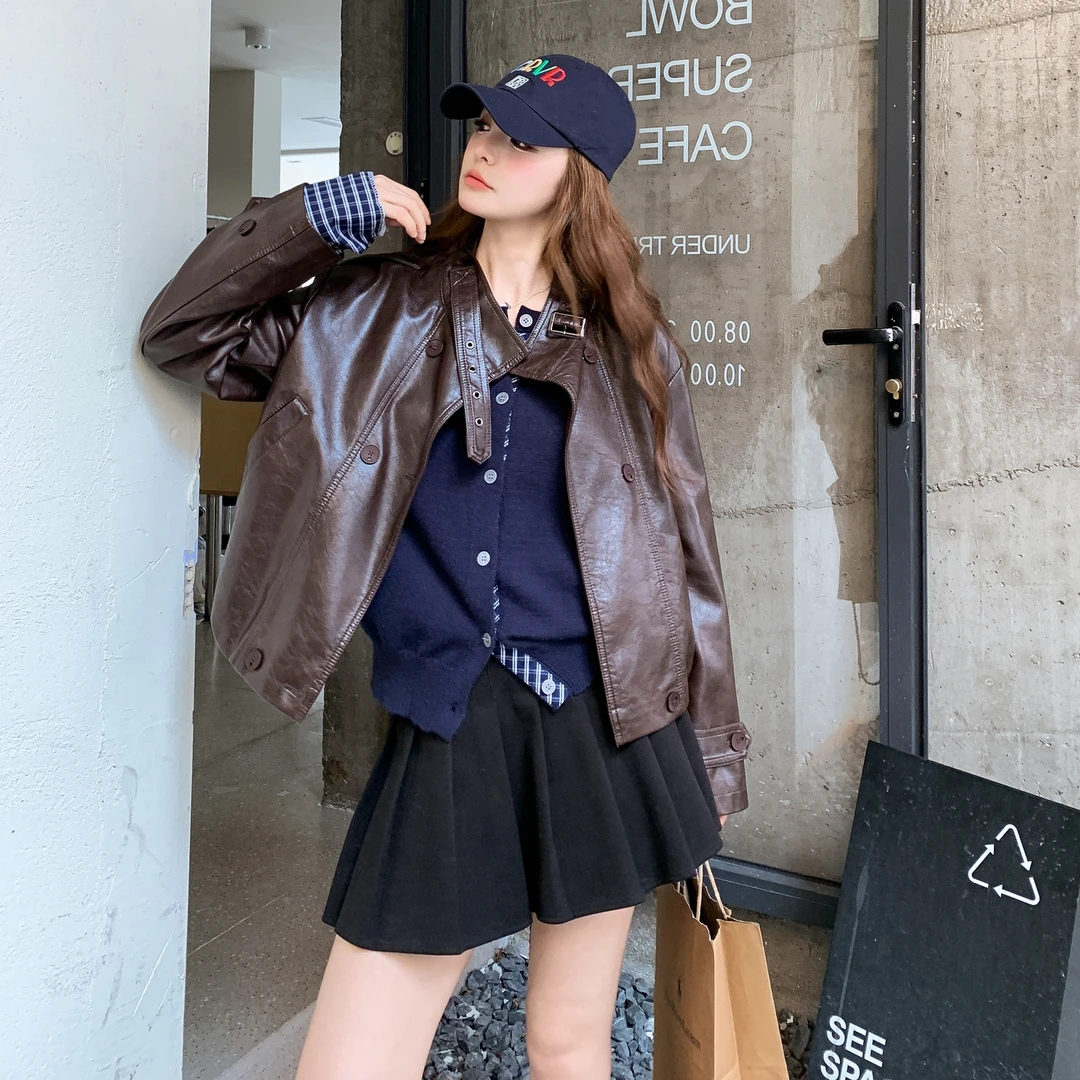 复古港风高级感百搭减龄上衣女秋新款时尚显瘦个性双排扣皮衣外套