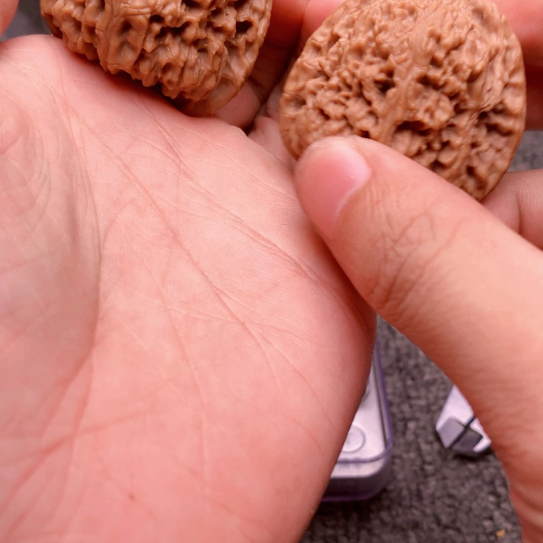 文玩核桃吊坠南疆石