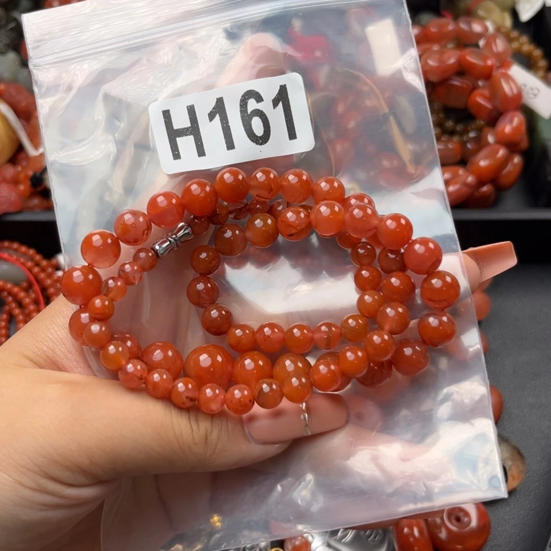 南红玛瑙未镶嵌珠宝奇石