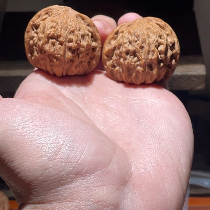 L***l把件文玩核桃40全品磨盘福利