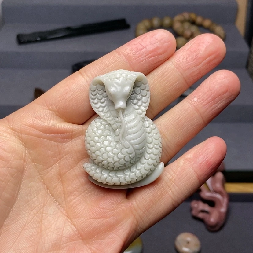 【闪购商品】和田玉颈饰未镶嵌逍*