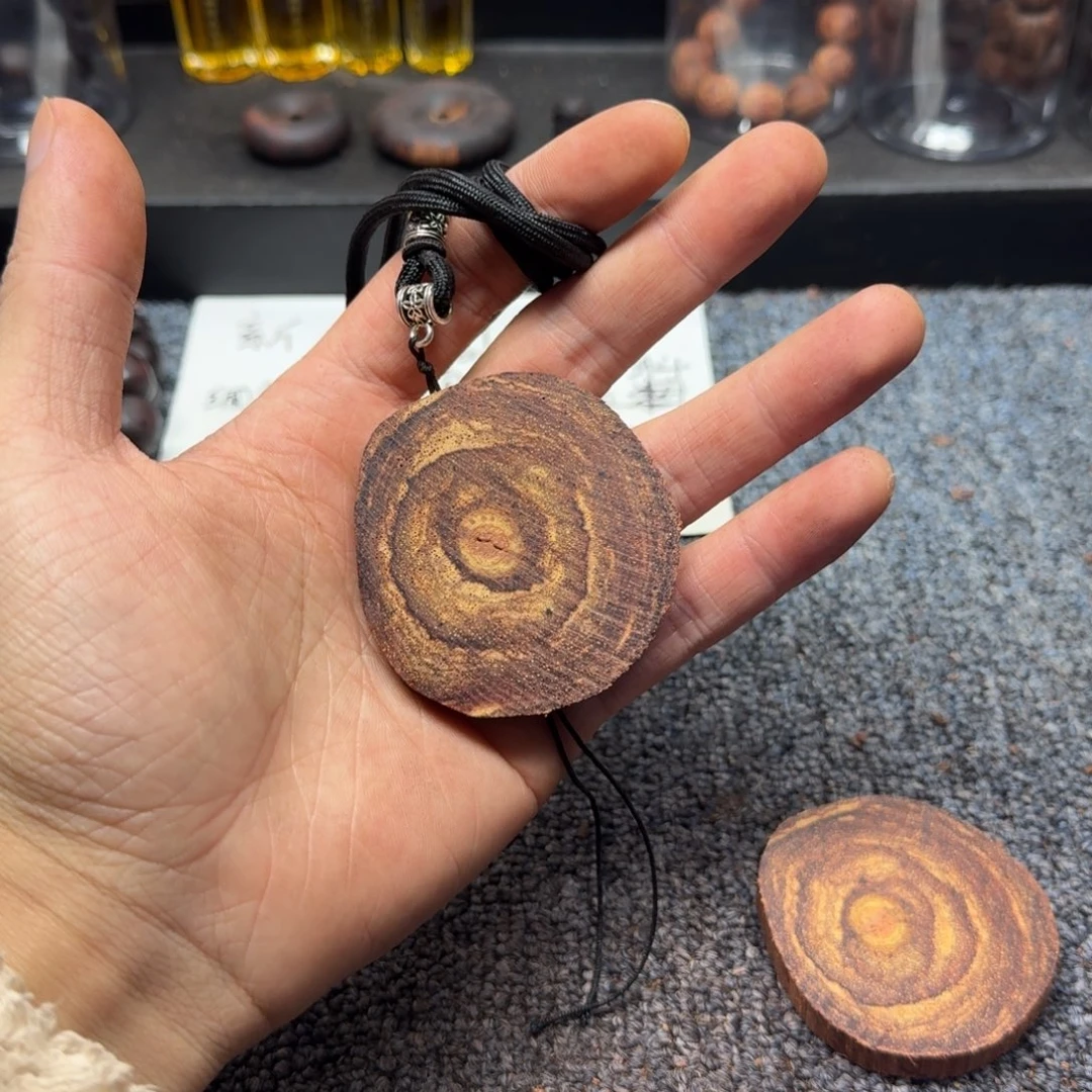 藤类01降真香随行牌子黄