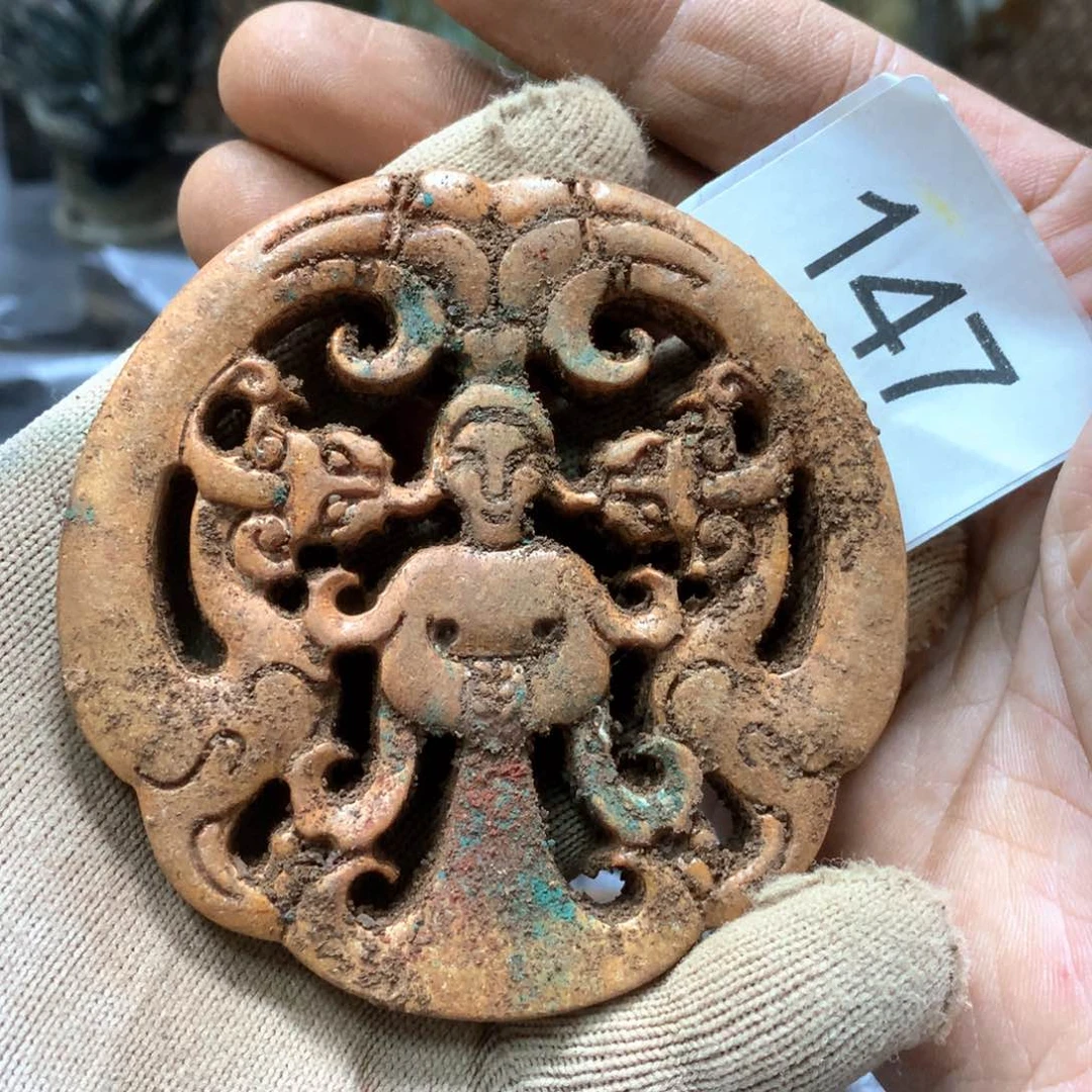 未镶嵌和田玉挂件