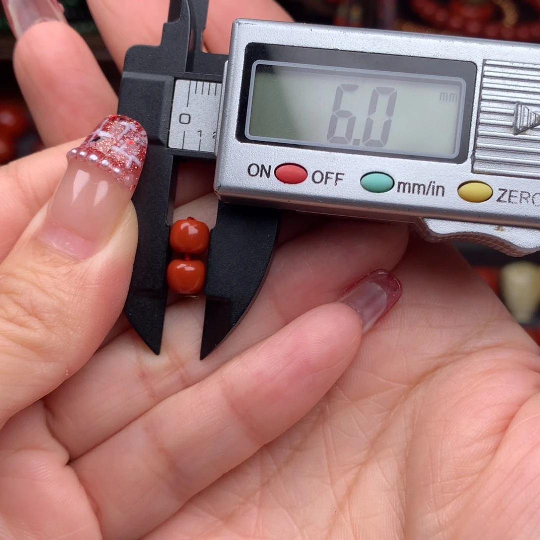 南红玛瑙精工配饰少纹无裂未镶嵌