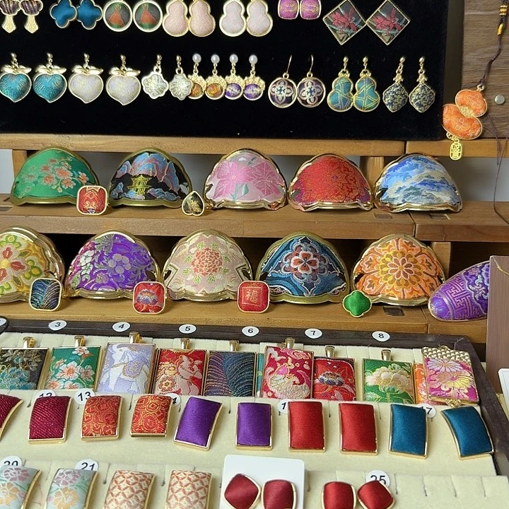 琉璃纯铜合金耳钉