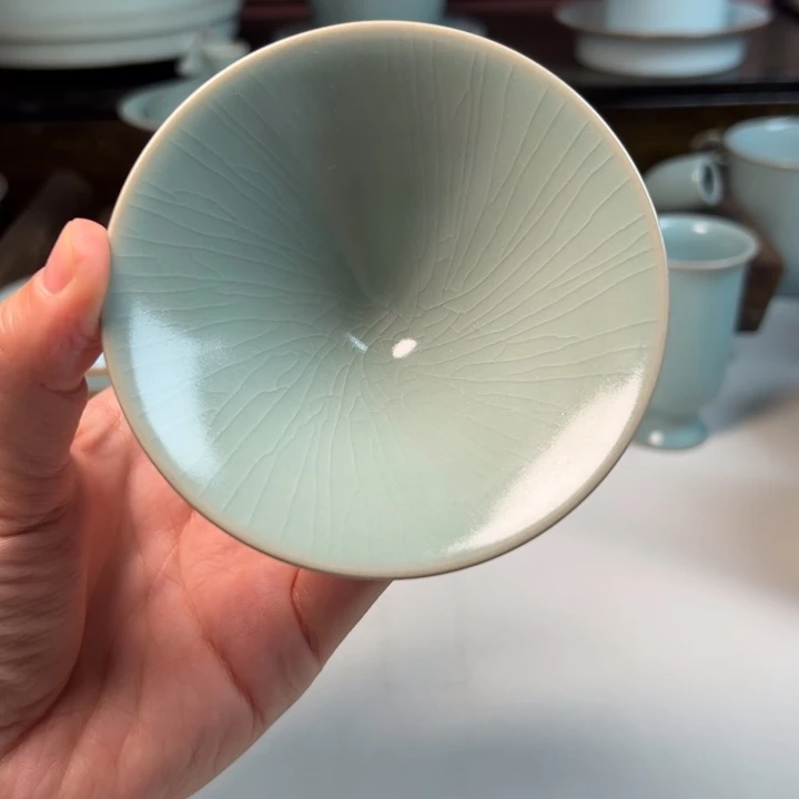 瓷片哈哈哈哈哈哈哈哈哈哈