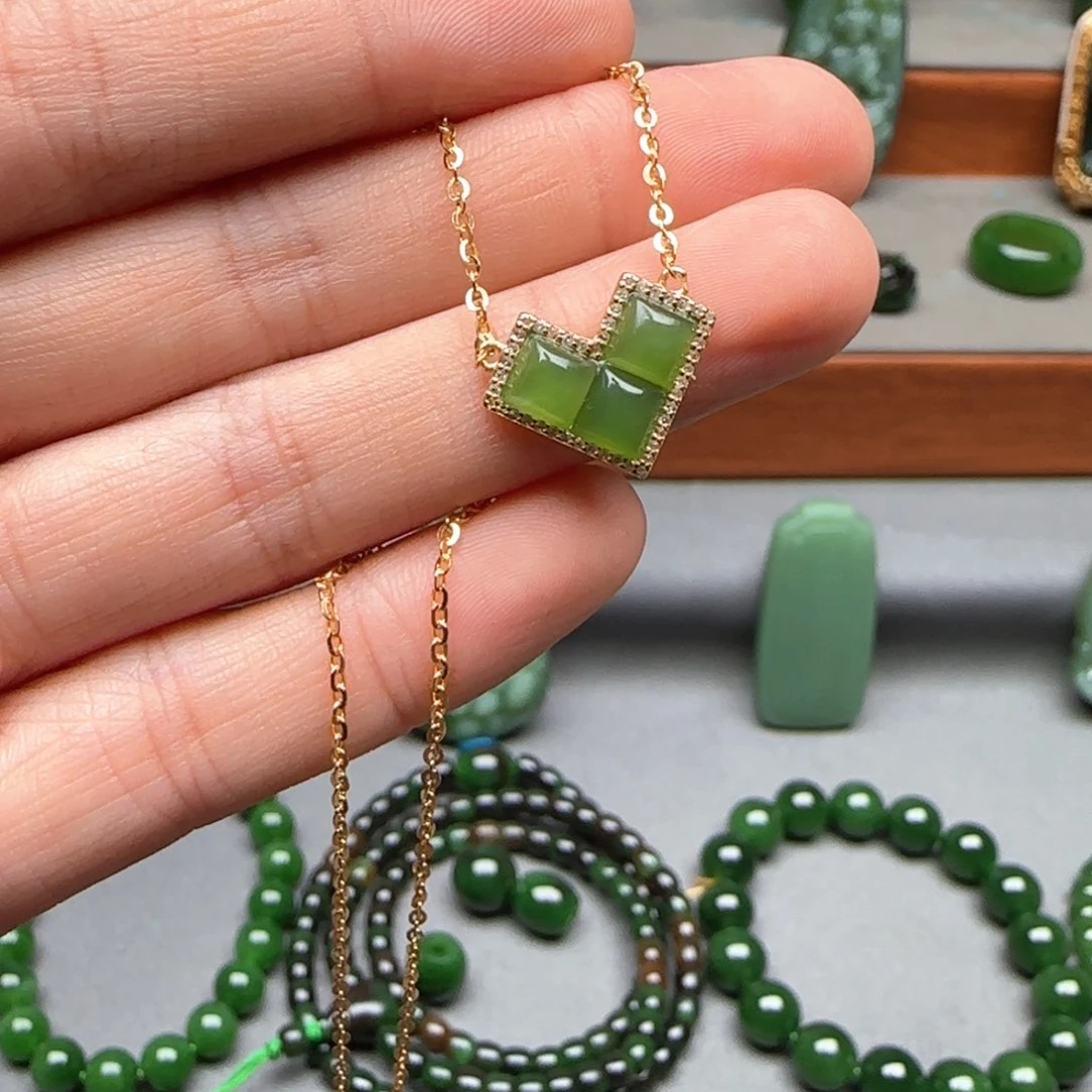 未镶嵌和田玉挂件