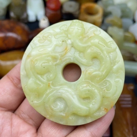 蛇纹石玉未镶嵌颈饰21