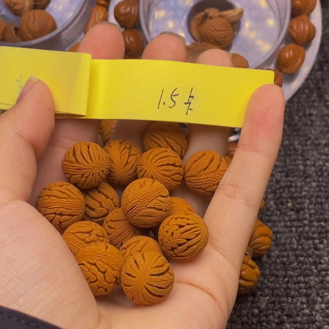 秦岭山脉龙纹桃核 16