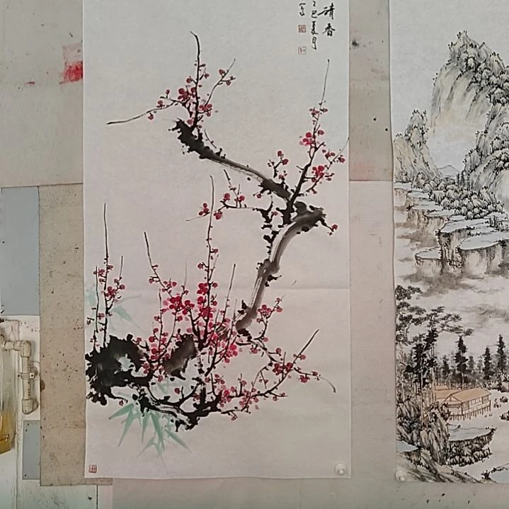 竖款四尺整张梅花作品