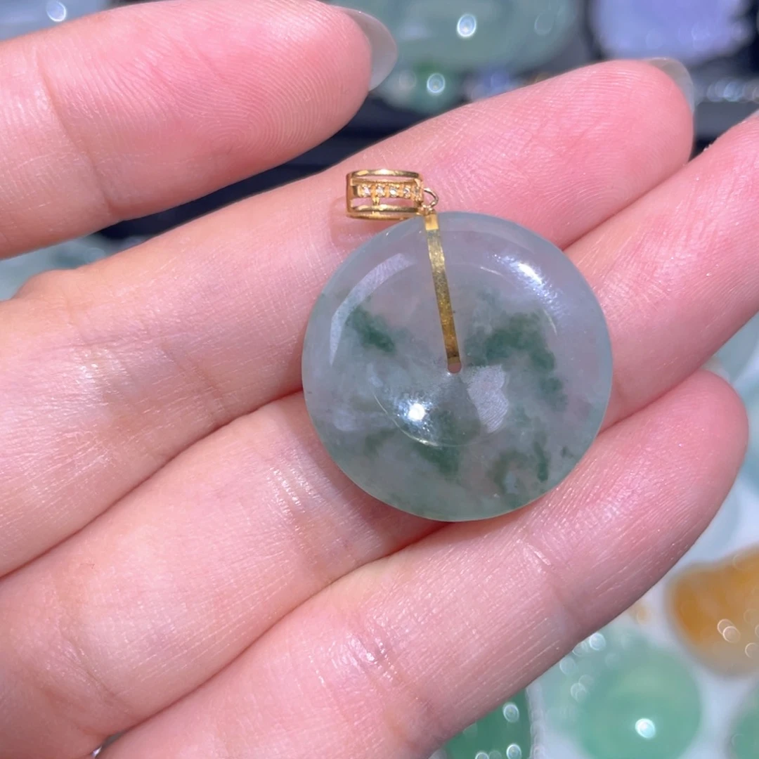 颈饰18K金镶嵌翡翠翡翠