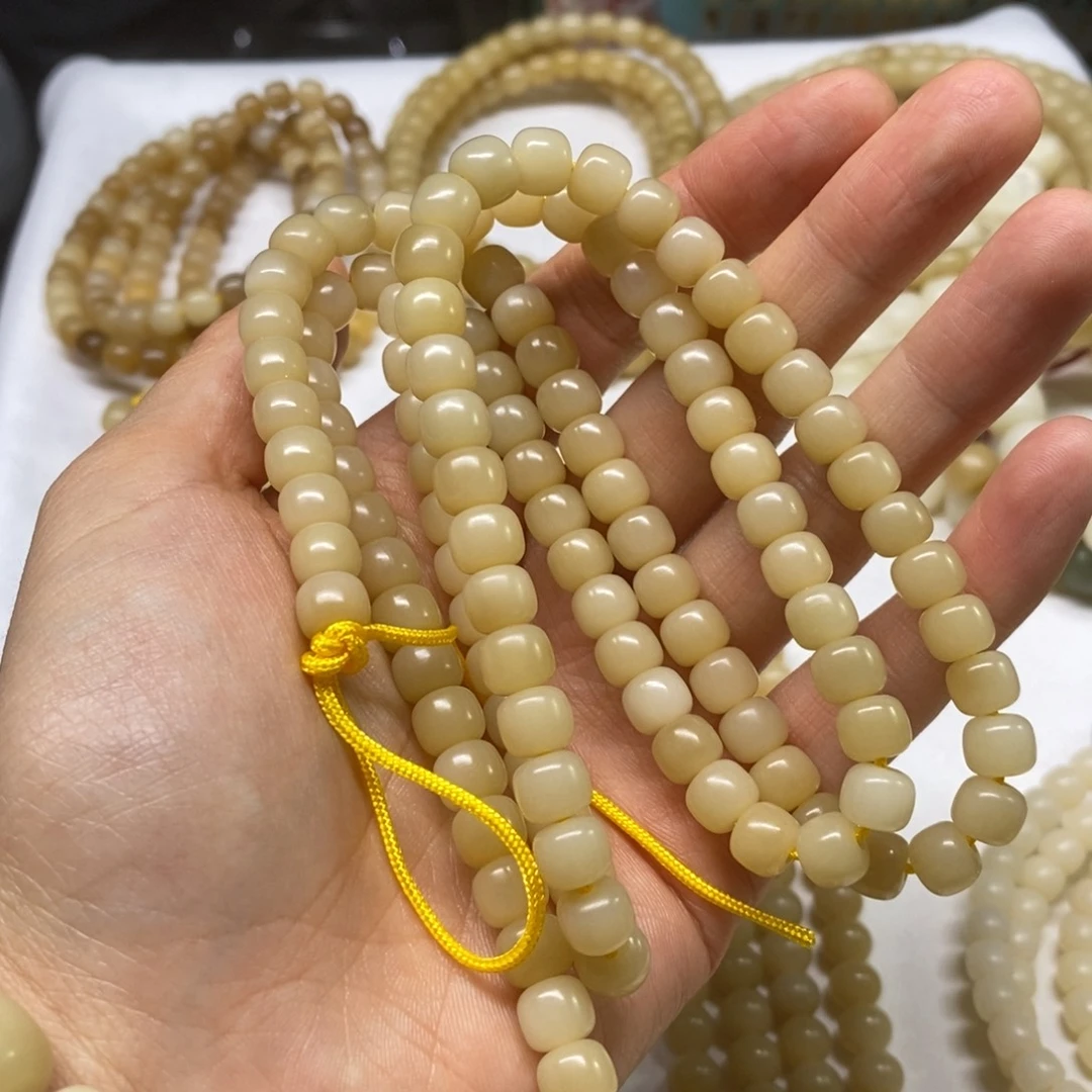 金***爱吊坠菩提根/象牙果金