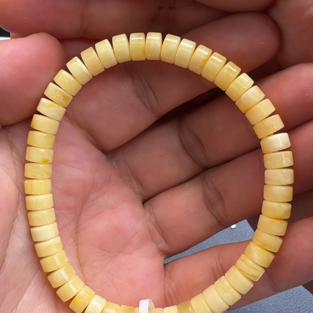 琥珀未镶嵌珠宝奇石93