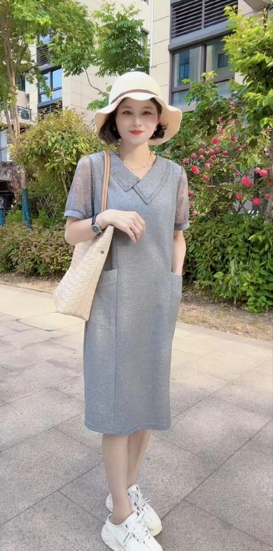 夏季新款设计感绣花蕾丝拼接显瘦法式温柔风翻领连衣裙01