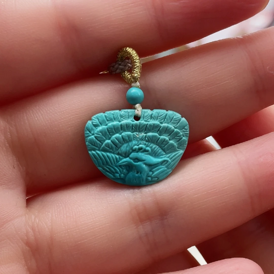 绿松石颈饰未镶嵌