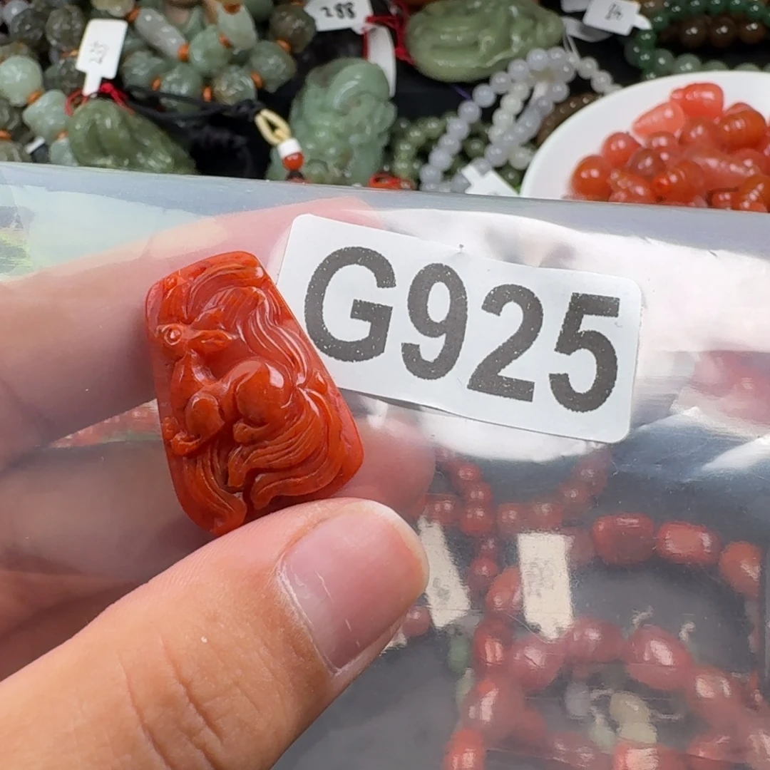 未镶嵌南红玛瑙珠宝奇石