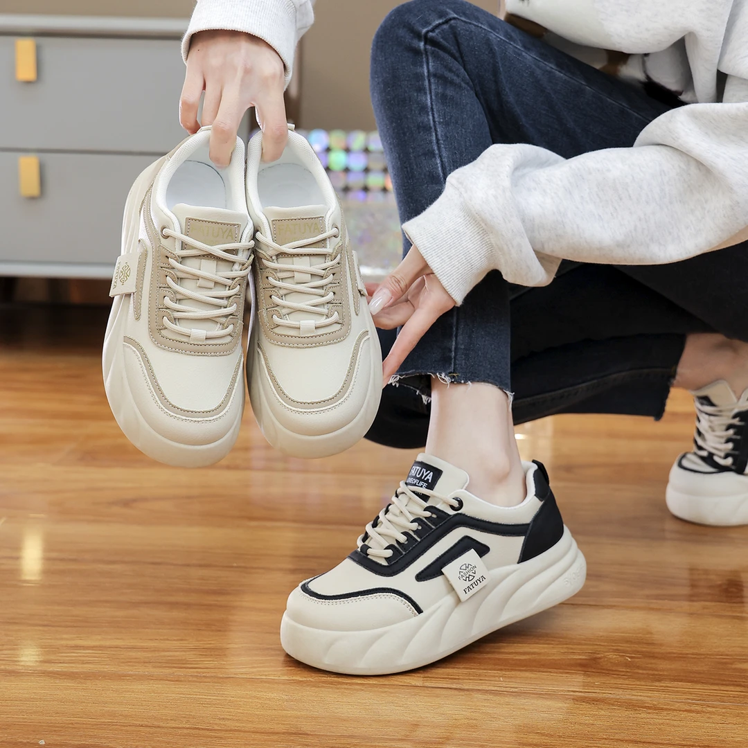 2025春新款ins韩版纯色板鞋网红小白鞋休闲运动板鞋厚底女鞋圆头